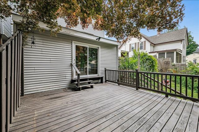 549 Lake Avenue, Manchester, NH 03103