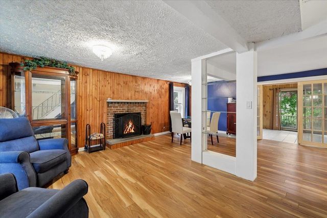 549 Lake Avenue, Manchester, NH 03103