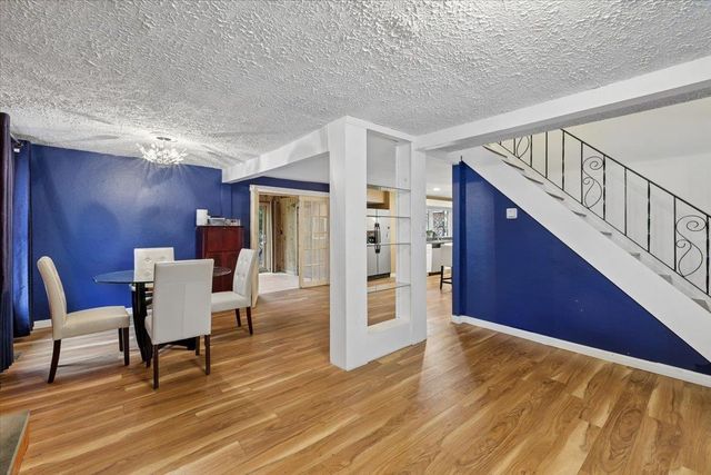 549 Lake Avenue, Manchester, NH 03103