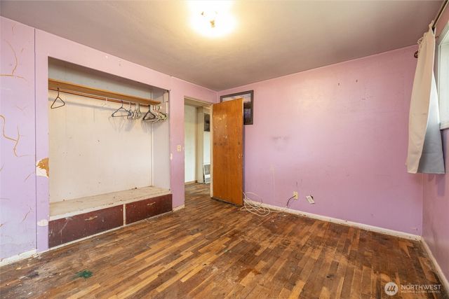 502 N Oak Street, Burlington, WA 98233