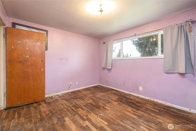 502 N Oak Street, Burlington, WA 98233