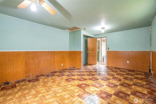 502 N Oak Street, Burlington, WA 98233