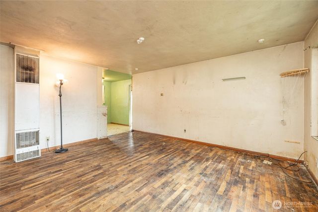 502 N Oak Street, Burlington, WA 98233