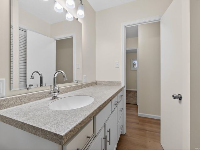 3515 W 200 N, Huntington, IN 46750