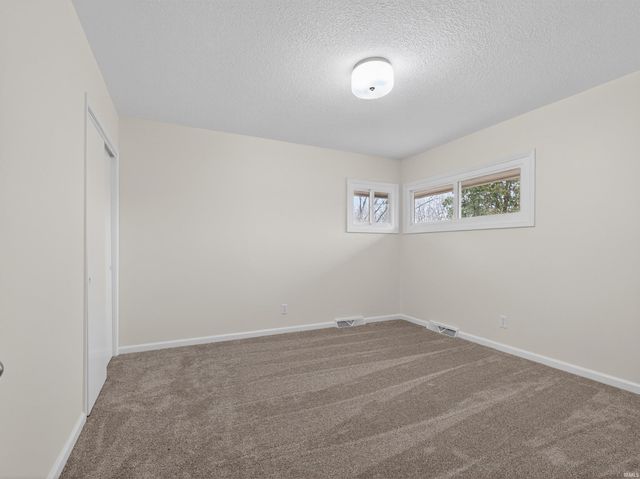 3515 W 200 N, Huntington, IN 46750