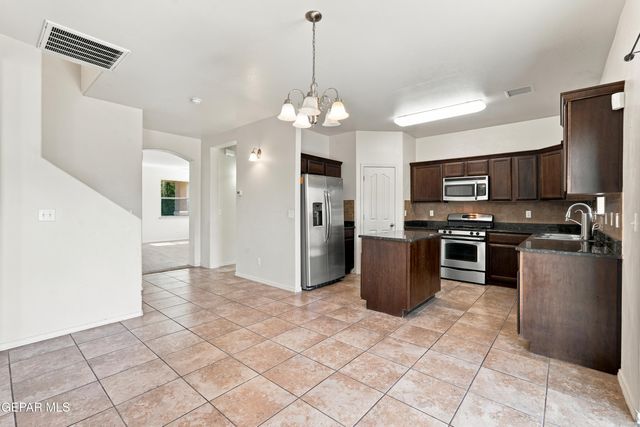 14532 SPANISH POINT Drive, El Paso, TX 79938
