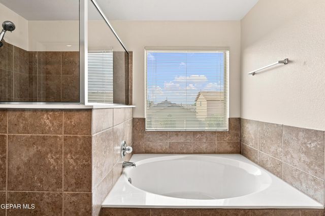 14532 SPANISH POINT Drive, El Paso, TX 79938