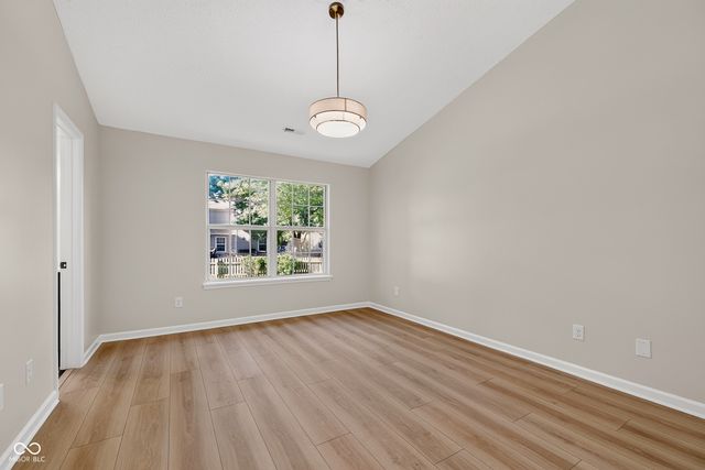 10226 Carmine Drive, Noblesville, IN 46060
