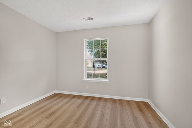 10226 Carmine Drive, Noblesville, IN 46060