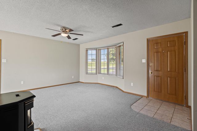 7275 N ROUTE E, Columbia, MO 65202