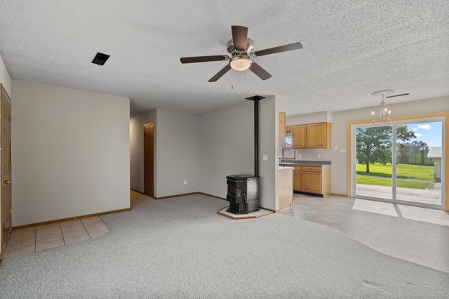 7275 N ROUTE E, Columbia, MO 65202