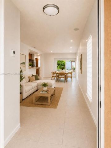 617 SW 96th Court 1, Miami, FL 33174