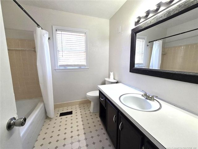 266 Channing Drive, Fayetteville, NC 28303