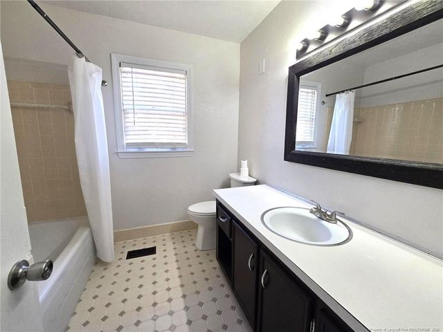 266 Channing Drive, Fayetteville, NC 28303