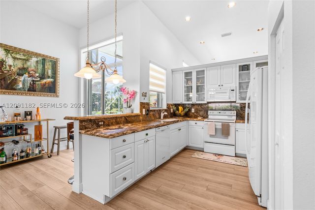 6420 Mallards Way, Coconut Creek, FL 33073