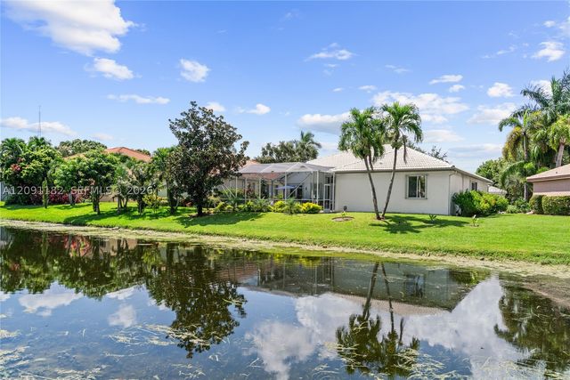 6420 Mallards Way, Coconut Creek, FL 33073