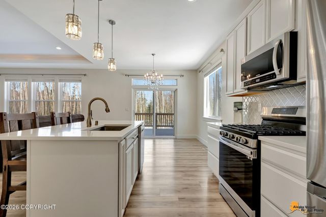 7667 W Sunset Avenue, Wasilla, AK 99623