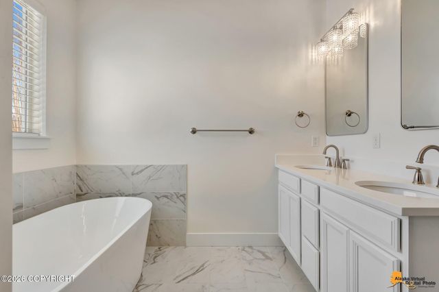 7667 W Sunset Avenue, Wasilla, AK 99623