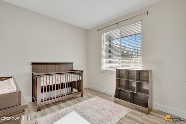 7667 W Sunset Avenue, Wasilla, AK 99623