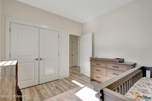 7667 W Sunset Avenue, Wasilla, AK 99623