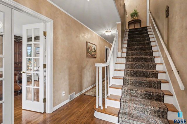 220 E 27th St Street, Sioux Falls, SD 57105