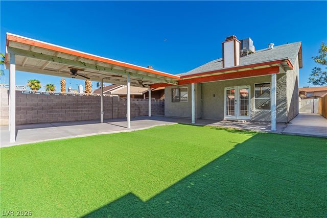 532 Crony Avenue, Henderson, NV 89011