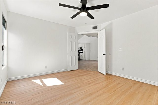 532 Crony Avenue, Henderson, NV 89011
