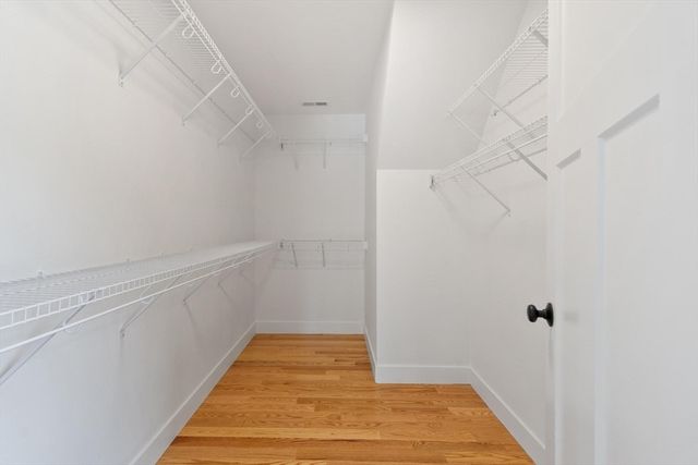 16 Unkety Brook Way, Dunstable, MA 01827