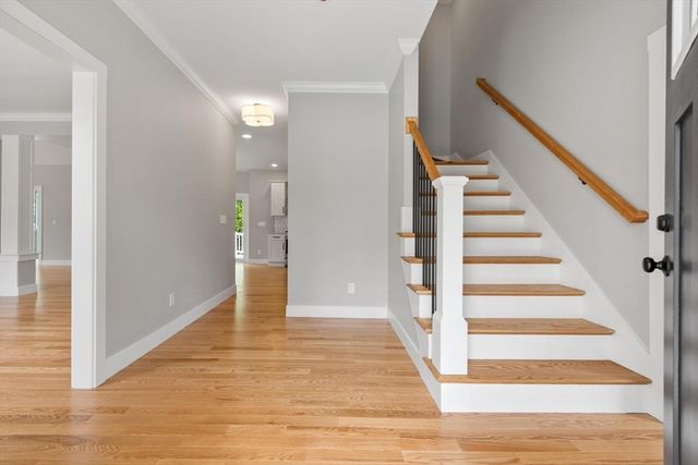 16 Unkety Brook Way, Dunstable, MA 01827