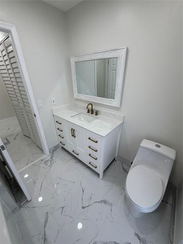 1360 NW 94th Ave, Plantation, FL 33322