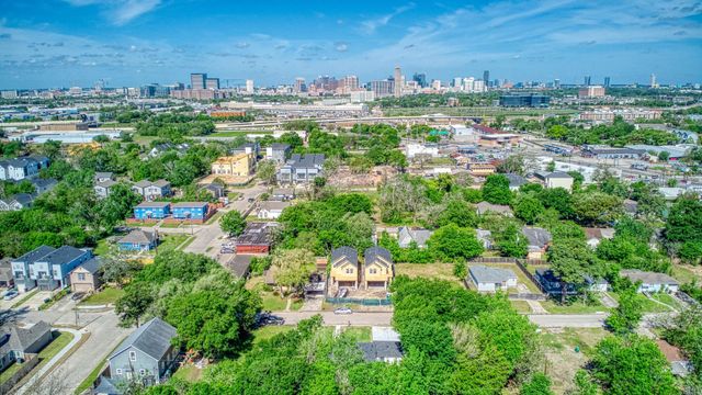 6649 Lozier Street, Houston, TX 77021