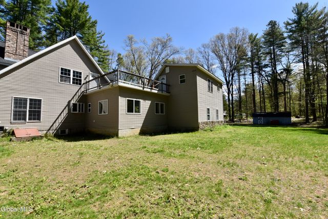 110 Homestead Road, Northumberland, NY 12866