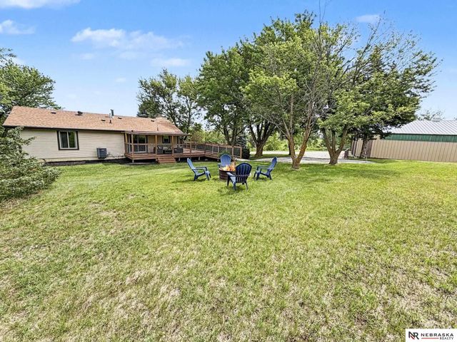 5521 W Sprague Road, Hallam, NE 68368