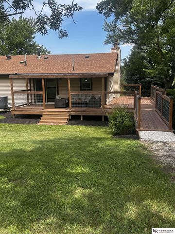 5521 W Sprague Road, Hallam, NE 68368