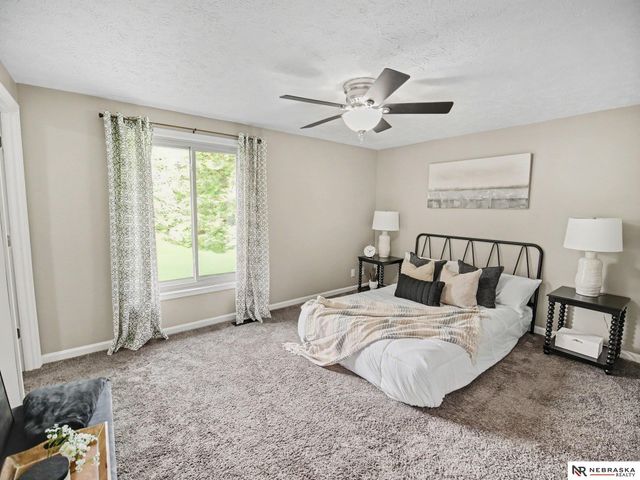 5521 W Sprague Road, Hallam, NE 68368