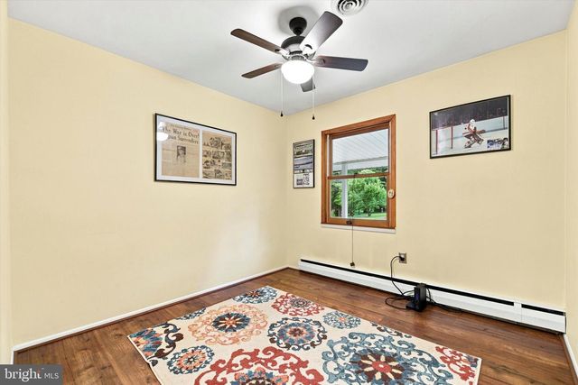 209 HILL RD, Elverson, PA 19520