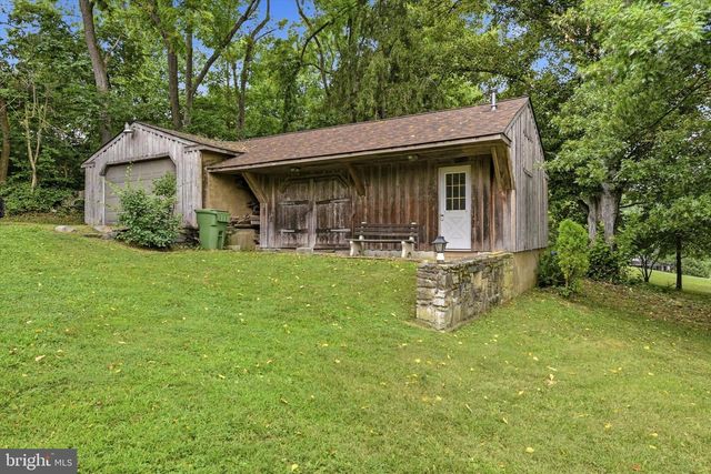 209 HILL RD, Elverson, PA 19520