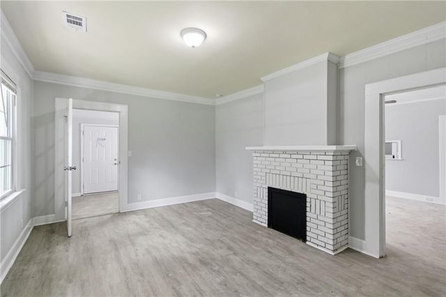 887 Ellis Road, Stone Mountain, GA 30083