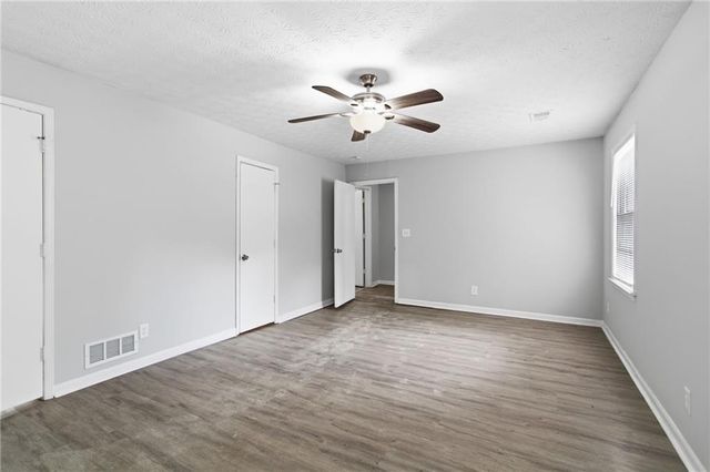 887 Ellis Road, Stone Mountain, GA 30083