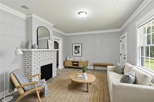 887 Ellis Road, Stone Mountain, GA 30083