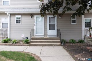 1109 Sunfield Drive 1109, South Windsor, CT 06074