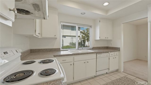 34 VIA ROMERO, Yorba Linda, CA 92887