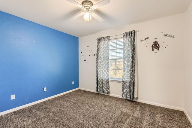 105 Meadowlark LN, Kyle, TX 78640