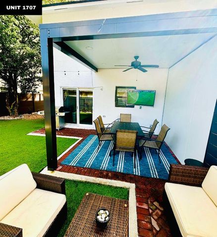 1707 SW 24th Street 1-2, Fort Lauderdale, FL 33315