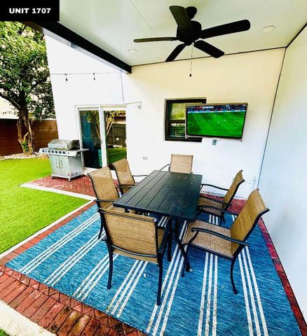 1707 SW 24th Street 1-2, Fort Lauderdale, FL 33315