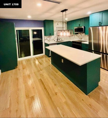 1707 SW 24th Street 1-2, Fort Lauderdale, FL 33315