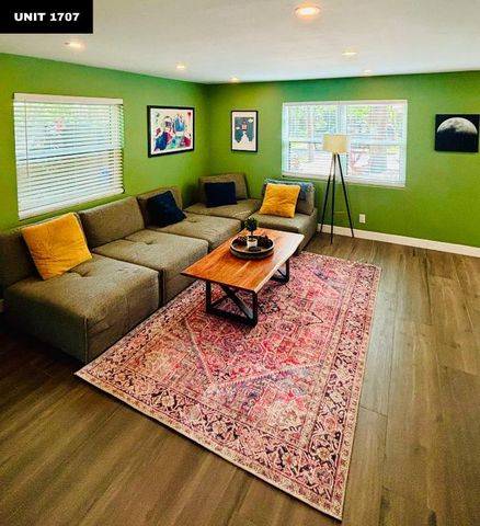 1707 SW 24th Street 1-2, Fort Lauderdale, FL 33315