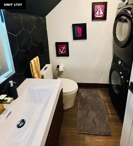 1707 SW 24th Street 1-2, Fort Lauderdale, FL 33315