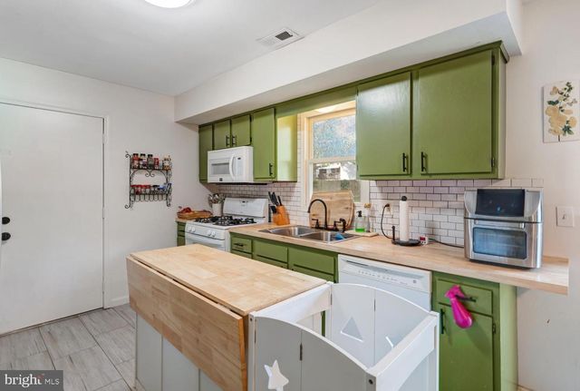 199 WILLETS AVE, Little Egg Harbor Twp, NJ 08087