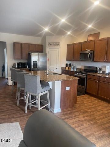 4704 Winnipesaukee Lane, Fuquay Varina, NC 27526